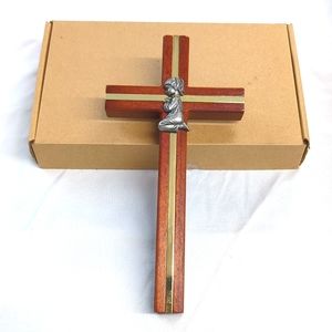 Large 8 inch wooden wall Cross with image of praying girl and gold inlay *NEW*